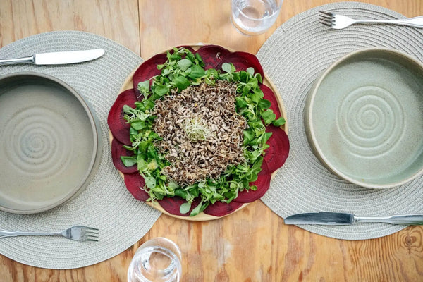 Rote Beete Linsen Salat mit Linsen Sprossen