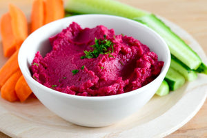 Lupinen Hummus aus Lupinen Sprossen und Rettich violett Sprossen